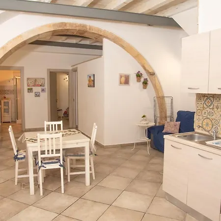 Апартаменты Siracusa Tiche & Selene